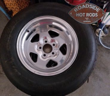 Centerline Aluminium Felgen Reifen BF-Goodrich Drag Radial COMP T/A 10x15" Lochkreis 4,75" 275-60-15" GBR-CL2756015