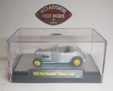 M2 Machines Model Car 1:64 Ford 1932 Roadster P-32 Foose 12-01