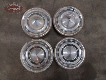 Gebrauchte Felgen mit Radkappen 5x15" 5x4.75" Chevrolet Camaro GBR-FC51554344