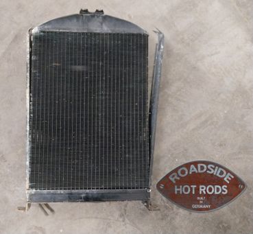Preview: Used Radiator Ford 1933-34 to SBC V8 GBR-K30SBCV8