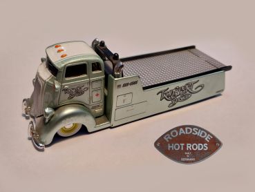 Maisto Model Auto 1:64 '41 Ford COE "Transport and Service" G35 *