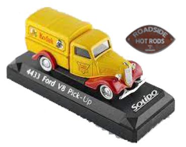 Solido Model Car 1:43 Ford 1936 V8 Pick Up "Kodak" 4433