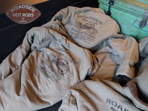 Jacke U.S.N. Roadside Hot Rods  "Sevice*Repair*Parts" "Built in Germany" Olive Handbedruckt RHR-U.S.N.B