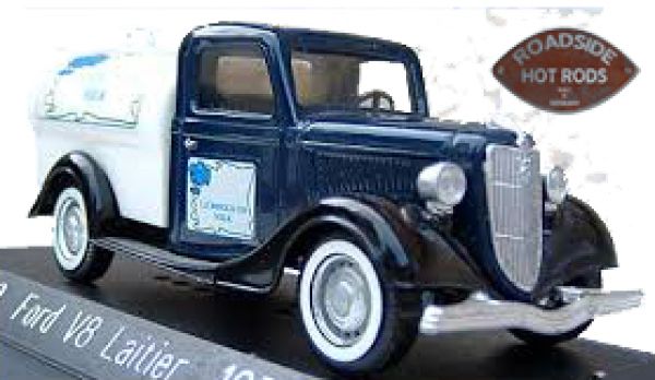 Solido ​Model Car 1:43 Ford V8 1936 "Laiti" 4440-1