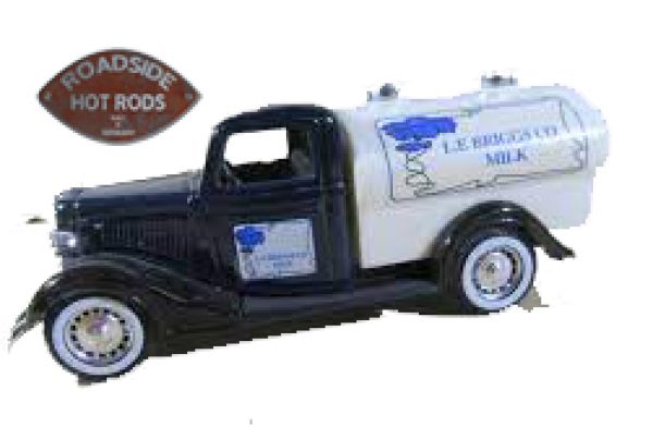 Solido ​Model Car 1:43 Ford V8 1936 "Laiti" 4440-1